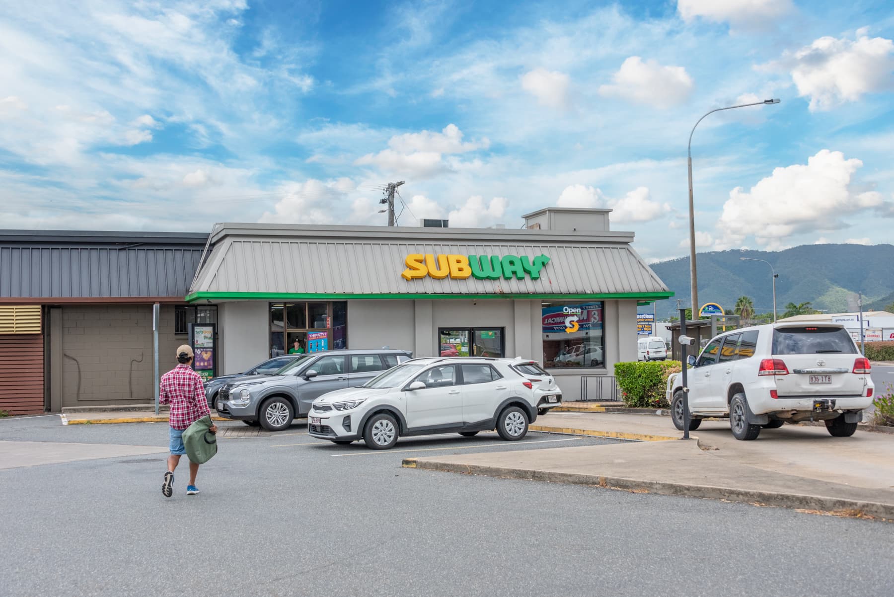 Subway 3-5 Queen Elizabeth Drive Rockhampton - Image 10