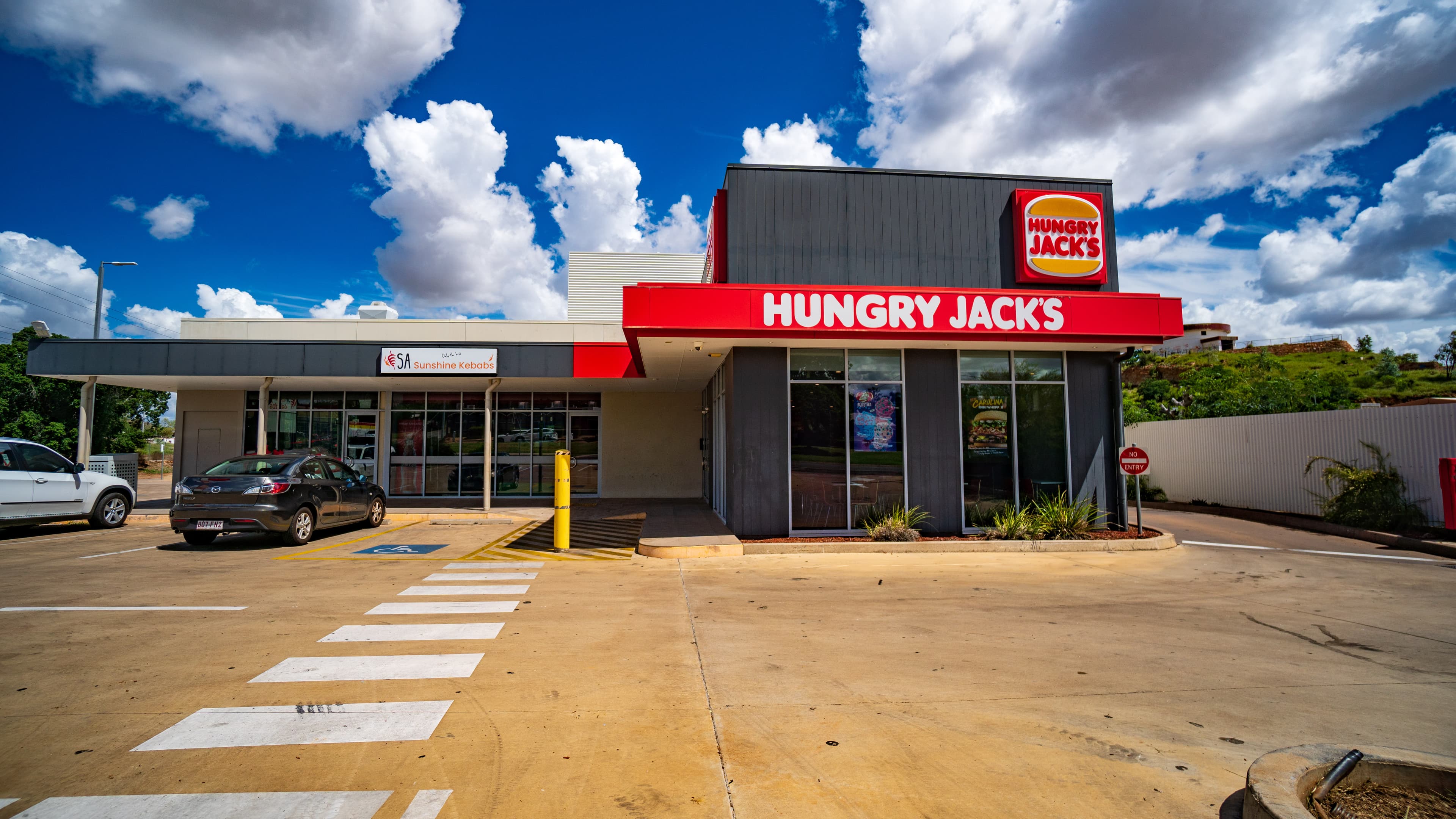 Hungry Jacks Mount Isa Auction - Image 9