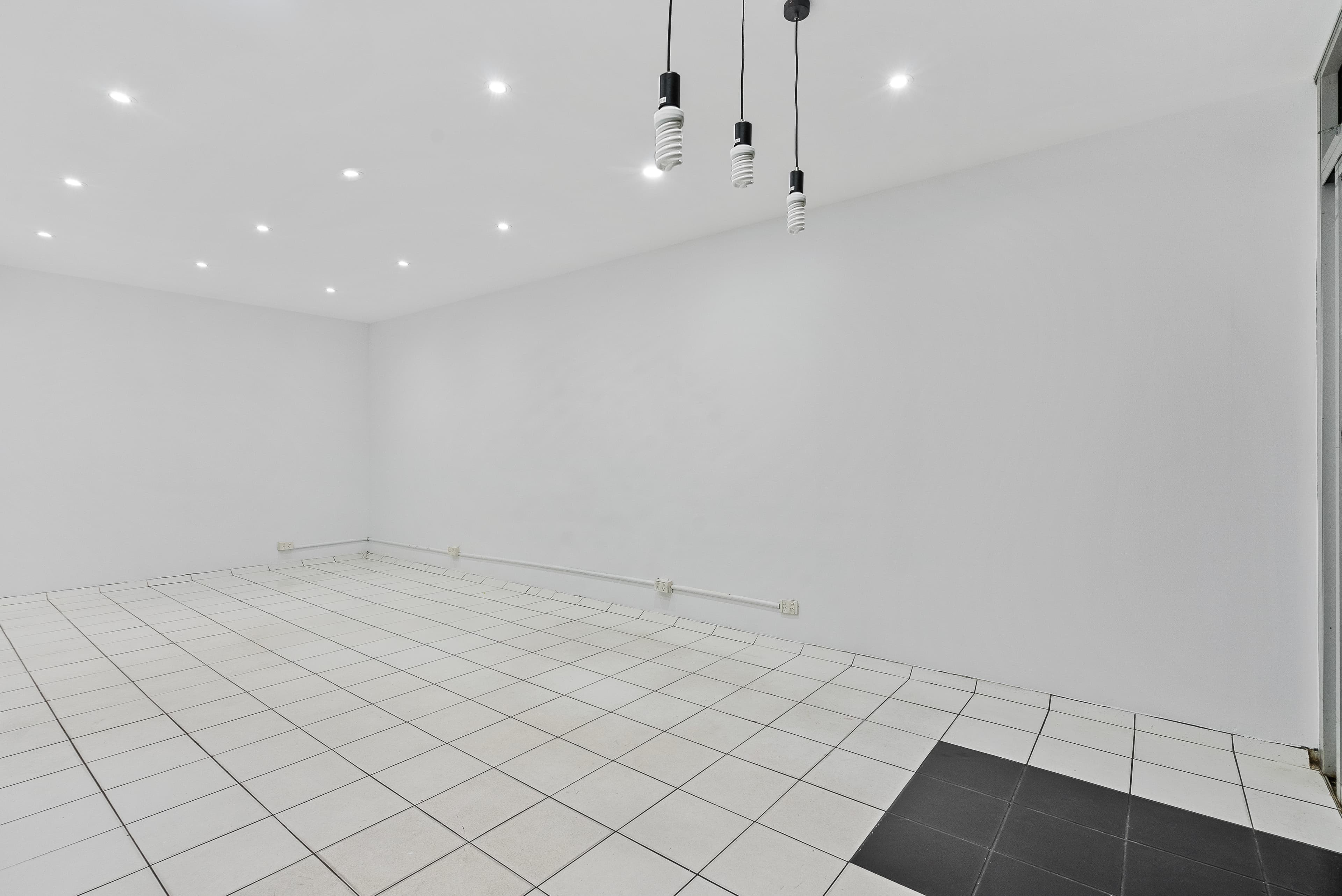 19/3131 Surfers Paradise Boulevard - Image 4